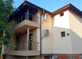 House Sirakovata Guesthouse, Saparevo