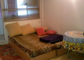 Apartment Studio near Kolhozen pazar, Varna