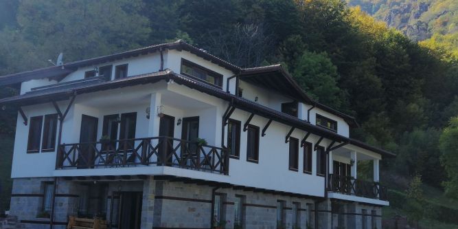 Къща за гости Даяница