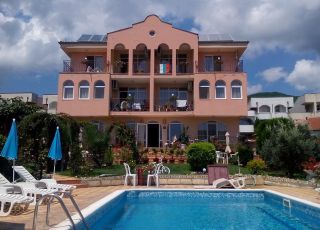 Family hotel Arkada, Saint Vlas