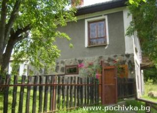 House na baira, Apriltsi