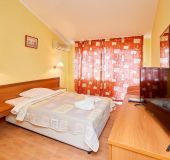 Separate room Guest House AquamarinA