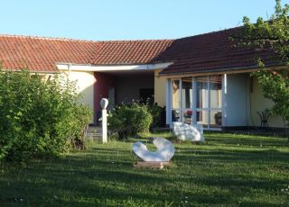 House Galeria in the garden, Plovdiv