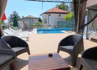 House Villa Mak, Balchik