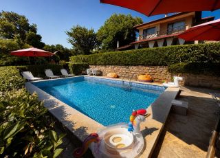 House Holiday House Gergana, Yasna polyana
