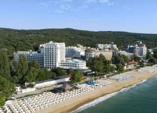 Hotel Astoria, Golden sands