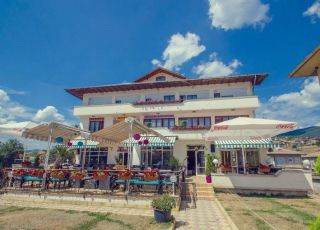 Family hotel Complex Arapov, Draginovo