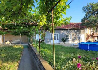 House Dio House, Dragoevo