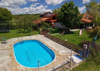 House Staniovata, Debnevo