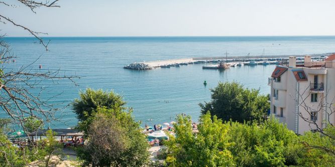 Къща Синята лагуна в Черноморец, отзиви, снимки, информация - Почивка.бг