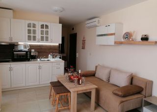 Apartment Megi, Pomorie