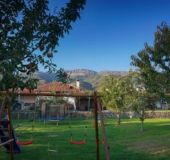 Блажевата къща