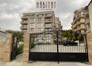 Apartment Habitat Sea View Apartment, Varna