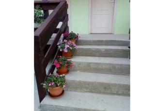 House Guest rooms with kitchen, Varvara