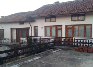 House for guest Linevata kashta, Dobarsko