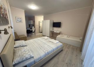 House Guest rooms Luxor, Primorsko