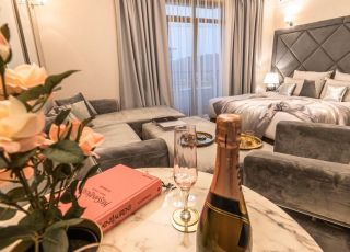 Apartment Romance Paris Studio, Saint Vlas