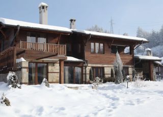 House Luxury ski and SPA shalets, Banya, Razlog