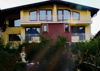 House M-Stone, Bansko