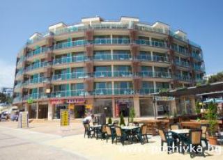 Hotel Briz Beach Apartments, Sunny beach
