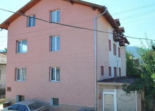 House Pumpalovi, Dobrinishte