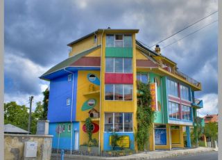 Family hotel Colorful Mansion, Ahtopol