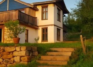 House Heritage, Vladimir, Eadomir
