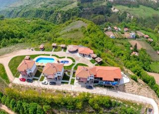 House Guest houses in Lyubovishte, Liubovishte