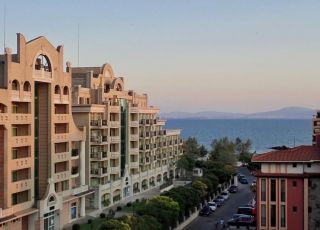 Apartment Private Penthouse with Seaview, Pomorie
