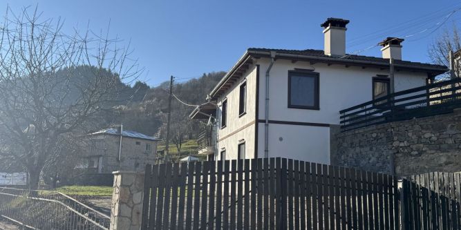 Къща за гости в село Оглед