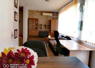 Apartment Comfort getaway studio, Varna