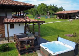 House Nasledstven rai, Varzilkovtsi