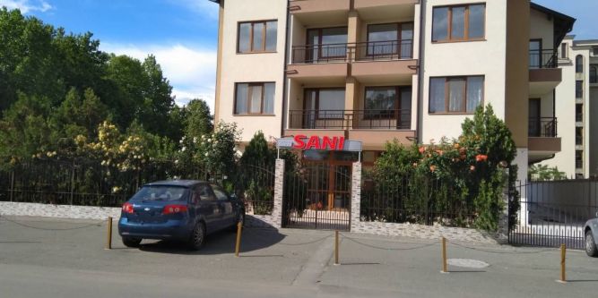 Хотел Сани