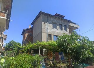 House Emanuela, Pomorie