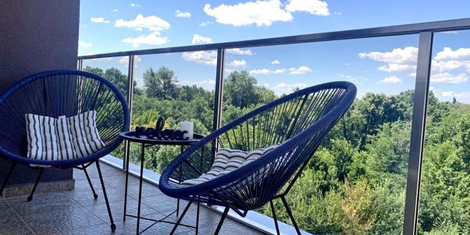 Апартамент Насред парка