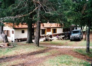 Family hotel Kabata Hut, Studenets