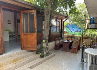 House Guest house Chernomorets, Chernomorets