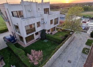 House Sea Garden Resort Villas, Lozenets