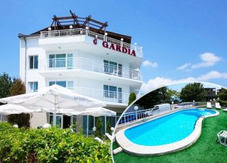 Family hotel Gardia, Chaika