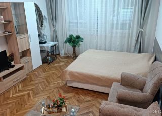 Apartment Overnight in the Center, Shumen