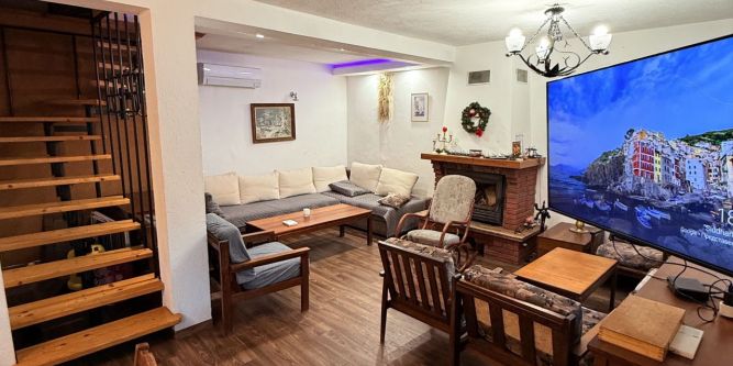 Вила Густо, на 3 км от Пампорово