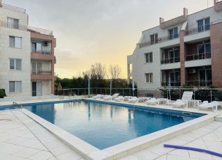 Apartment Kiwi Gardens, Byala