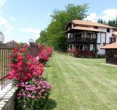 Семеен хотел Тихия кът