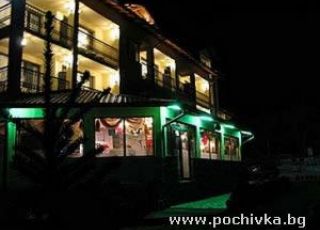 Семеен хотел Ренесанс