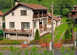 House Rilski kat, Madzhare