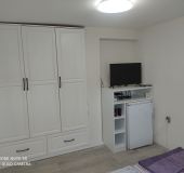 Separate room Room for rent with parking