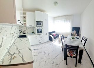 Apartment Magi, Pomorie