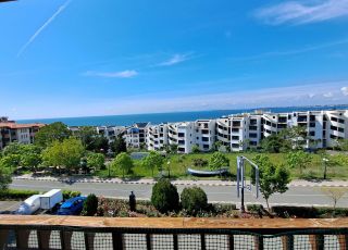 Apartment Complex Fregata, Saint Vlas