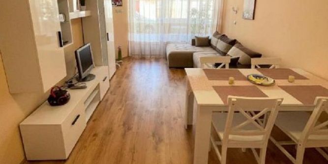 Елегантна стая за гости Стефи