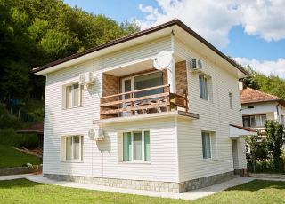 House Villa Vladislava - Guest Rooms, Cherni Vit